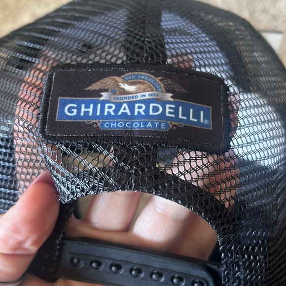 San Francisco Giants Ghirardelli Trucker Snapback Hat Cap - Picture 2 of 2